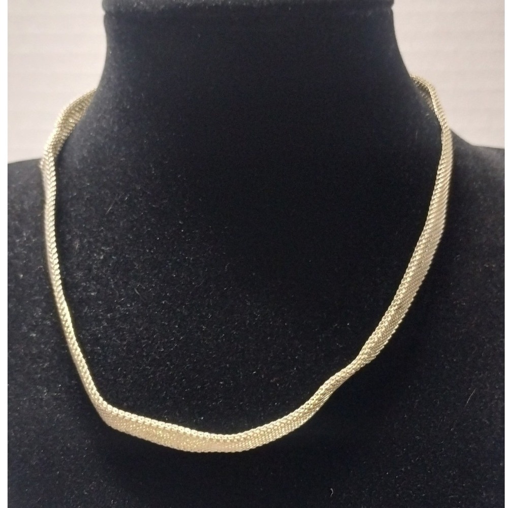 Vintage Avon Gold Tone Mesh Chain Choker Necklace 15 Inch Classic Retro